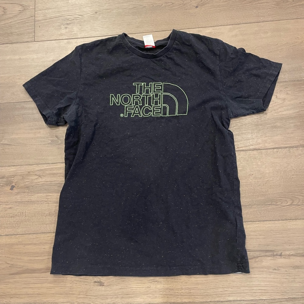 The North Face men’s t-shirt